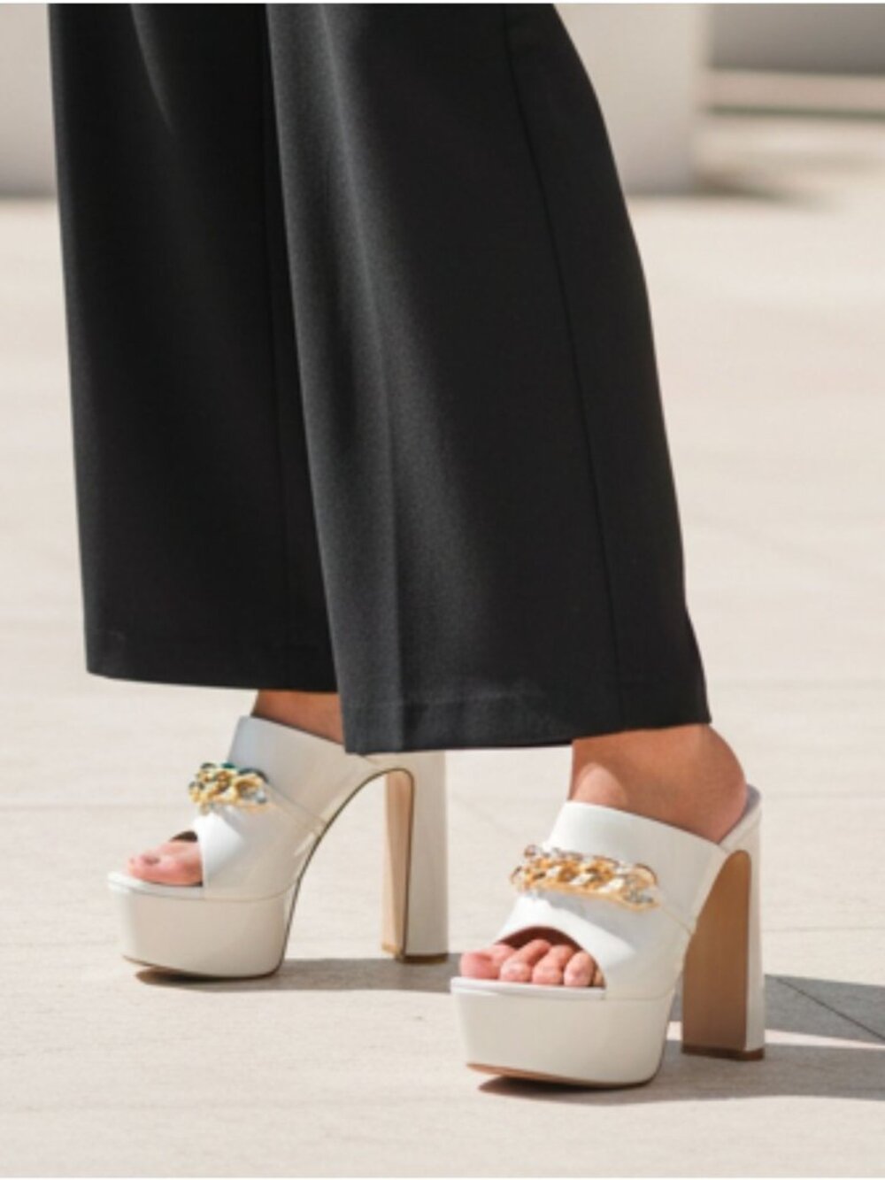 White Platform Heels With Gold Chain Detail Open Toe Patent Finish & Chunky Bloc